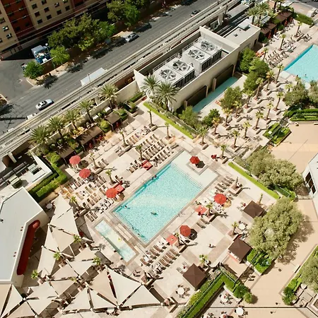 No Resort Fee - Balcony Strip Views, Pools & Parking-2